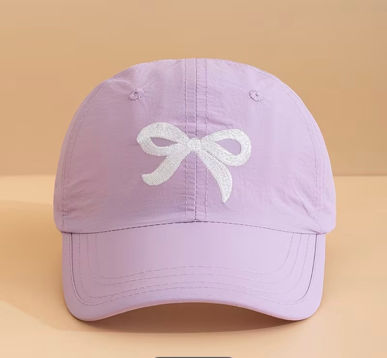 Lightweight baseball cap