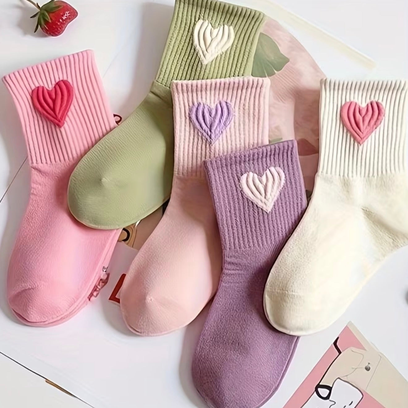Ribbed Crew Socks with 3D Heart Design, Pastel Colors, 5-Pack, Pink Purple Green Cream